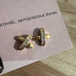 Gold Crystal X Stud Earrings - vintage like new